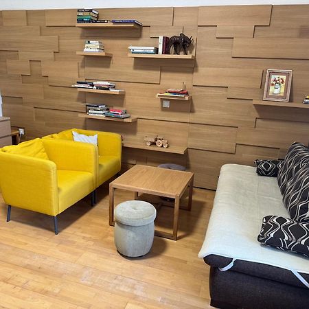 Polny Kesov Apartmanove Ubytovanie Pod Dubom מראה חיצוני תמונה
